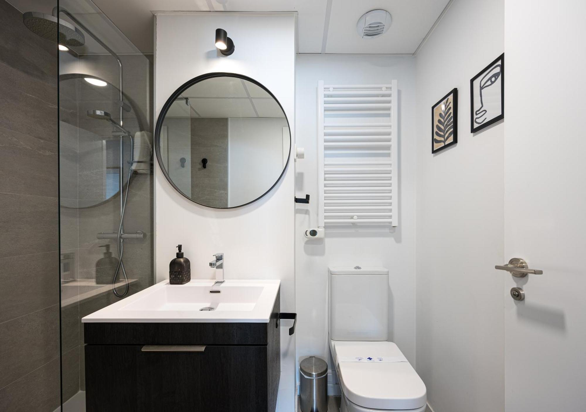 Apartamento Rivascenter Bagian luar foto